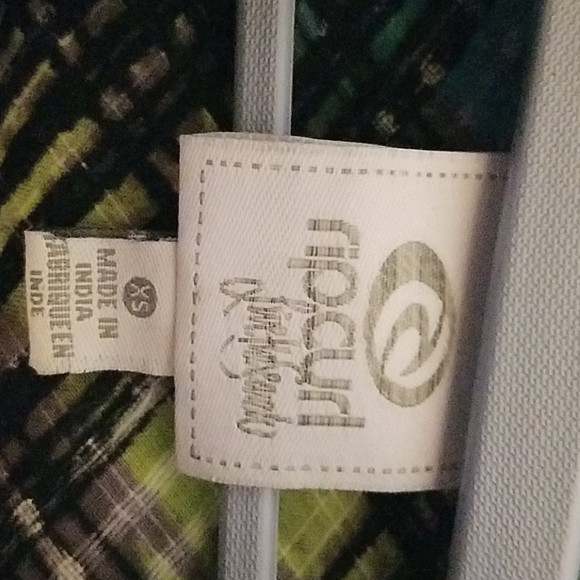 Girls button down shirt - Picture 5 of 6